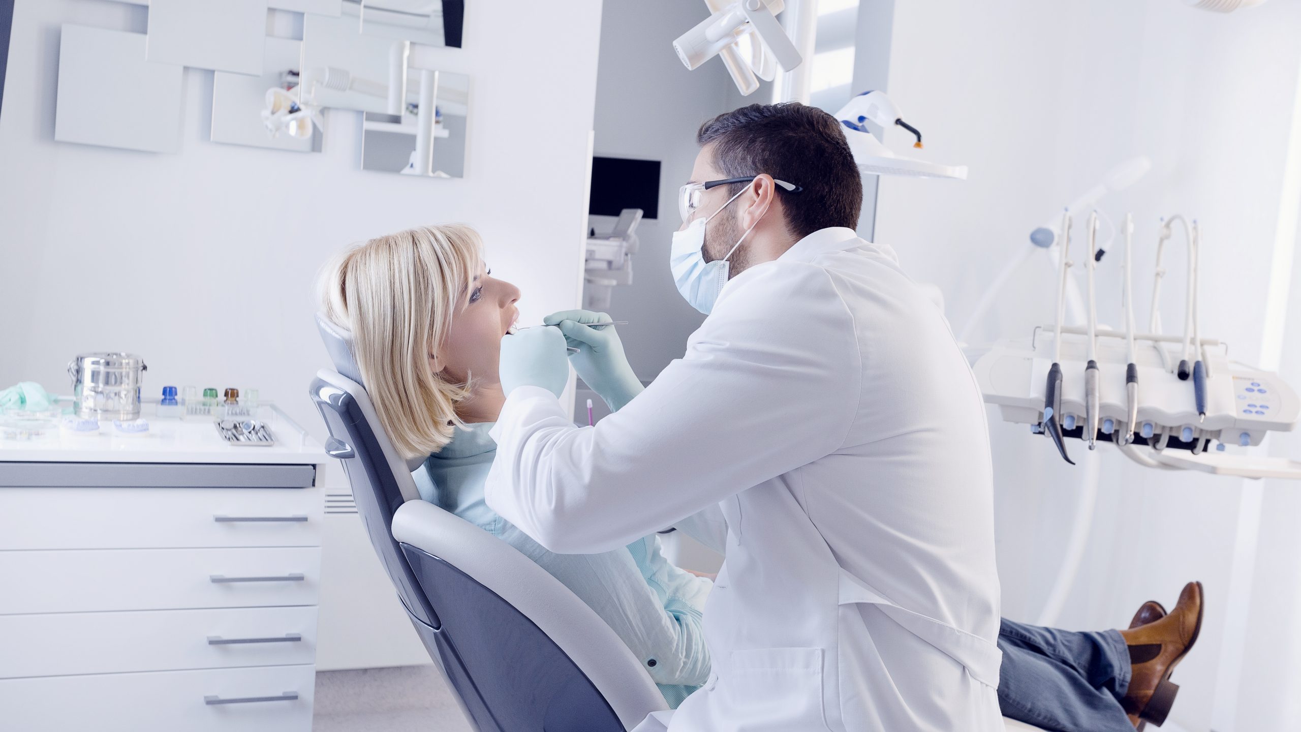 Dentist in Willamina, OR